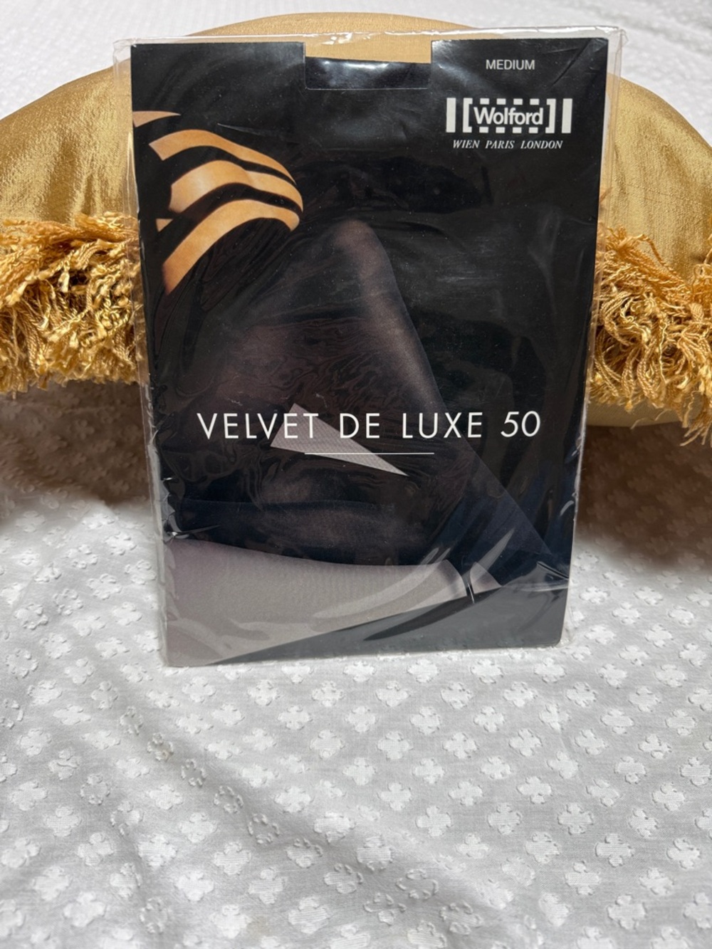 Wolford Velvet de Luxe 50 Black Tights size M